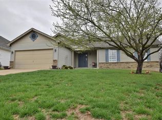 4826 Chadwick Ln, Saint Peters, MO 63304