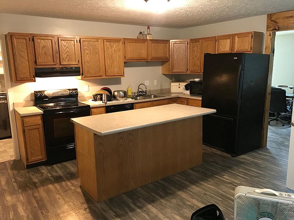 1st image of 1000 W Briarcliff Dr