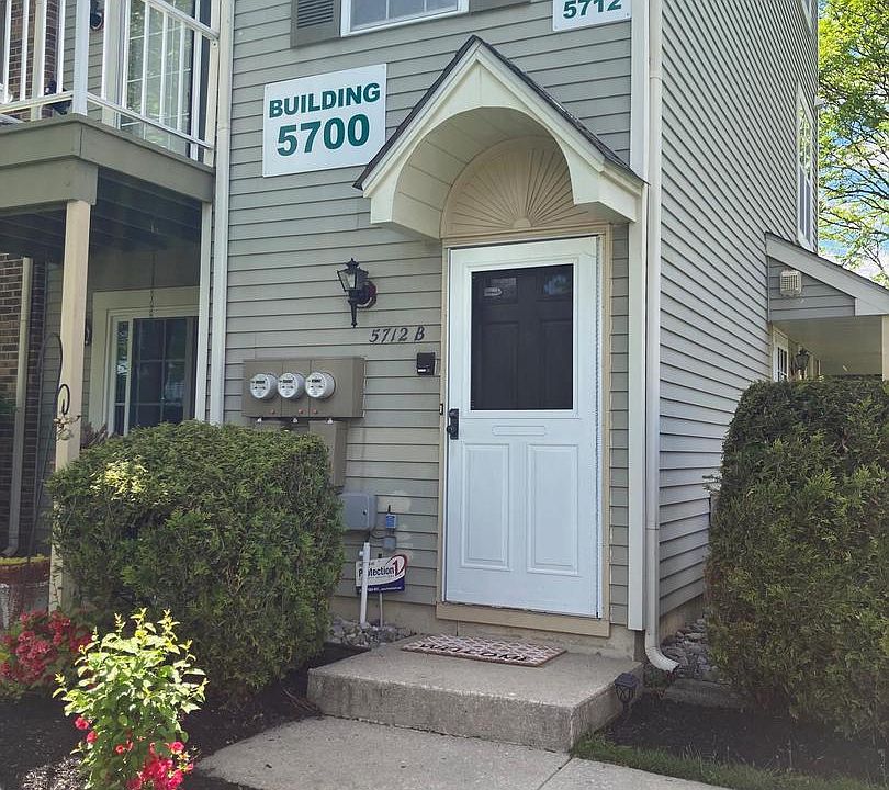 1st image of 5712 Adelaide Dr
