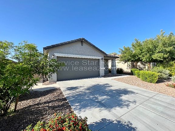 2nd image of 1764 E Desert Breeze Pl
