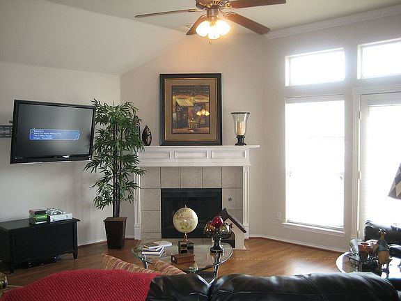 2nd image of 9004 River Trails Blvd
