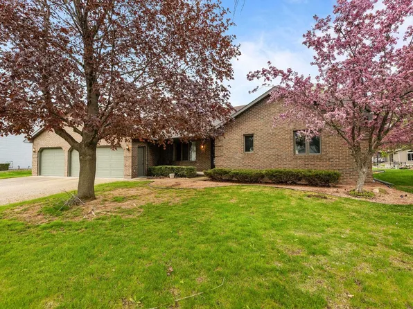 21 Kensington Ct, Appleton, WI 54915