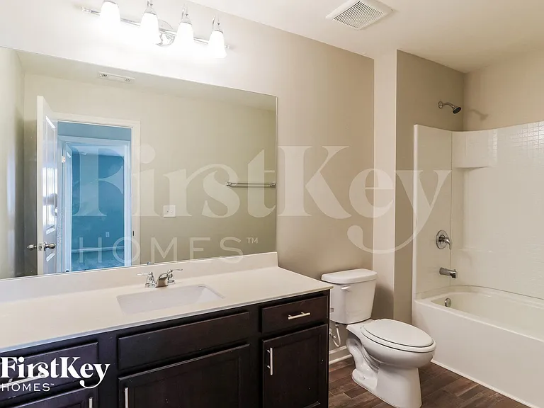 115 Bennett Ct — Photo 14