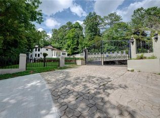 5075 Greentree Trl, College Park, GA 30349