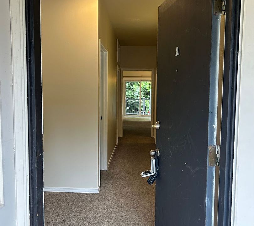 1st image of 3638 Meridian Ave N APT A