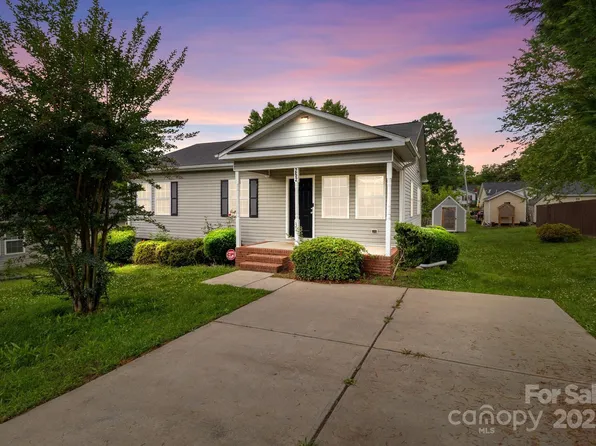 252 Sweet Bay Ln NW, Concord, NC 28027