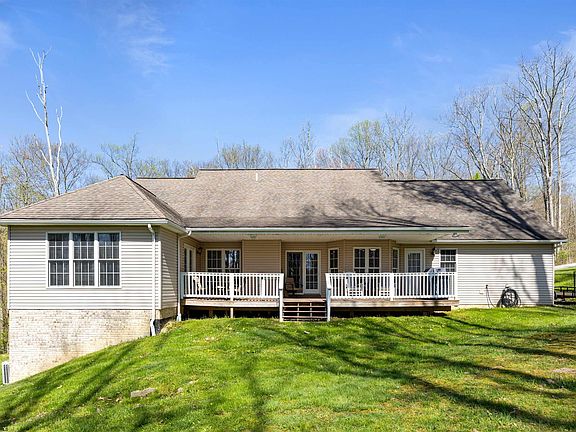 5th image of 103 Irving Ct