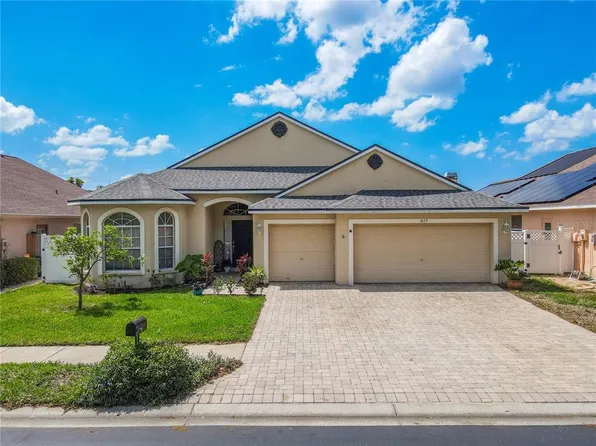 1877 Wood Brook St, Tarpon Springs, FL 34689