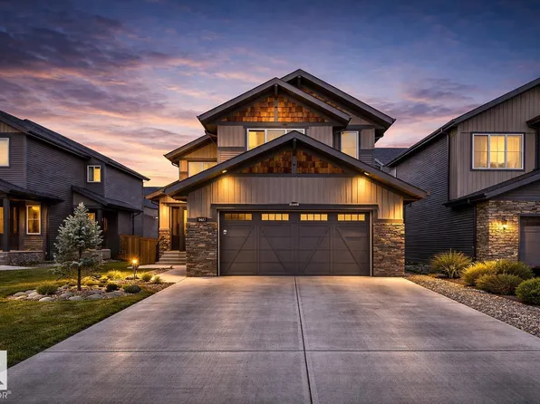 1407 Graydon Hill Way SW, Edmonton, AB T6W 3C9