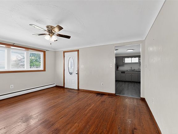 4th image of 422 Buckeye St