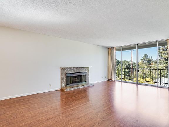 3rd image of 1330 University Dr APT 45