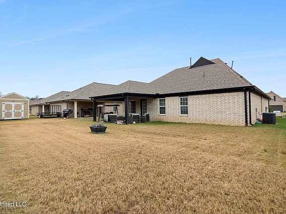 3rd image of 7790 Callie Dr