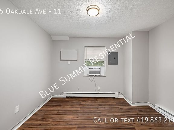 5th image of 25 Oakdale Ave APT 11