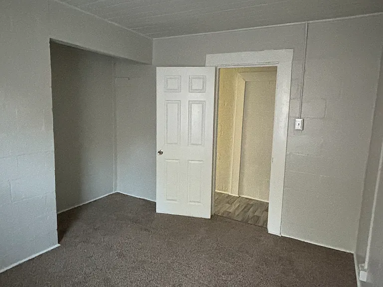1005 W Arch St #C — Photo 9