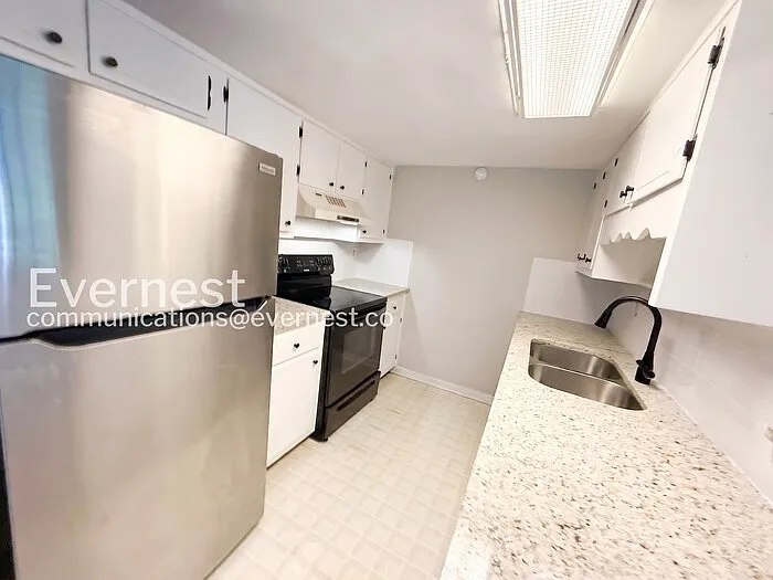 2358 Grayson Valley Cir — Photo 2