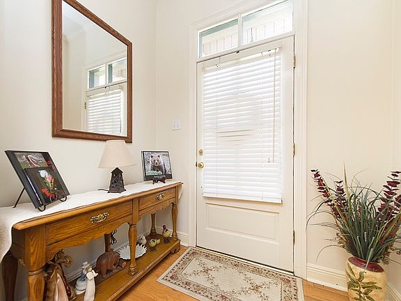 4th image of 3923 Woodland Hill Ct