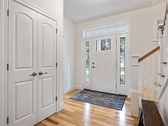 2nd image of 47 Summerwind Place #16
