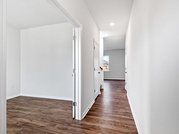 5th image of 1068 White Willow Dr Lot 72