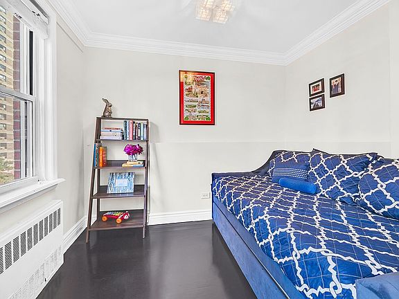 5th image of 440 E 62nd St APT 5C