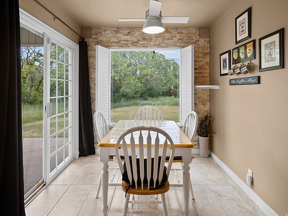 5th image of 4838 E Fairway Cir