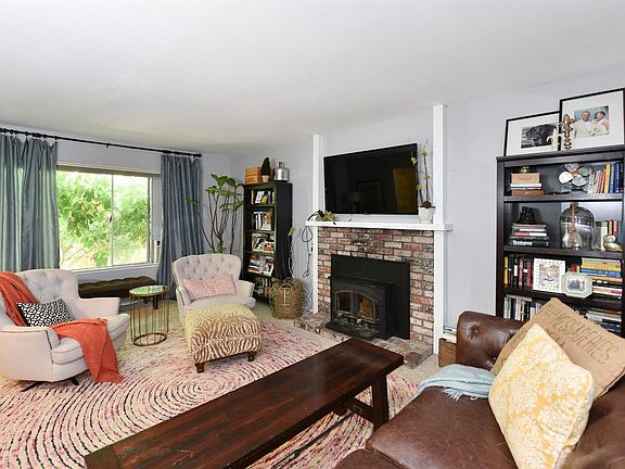 4th image of 1163 Cayetano Dr
