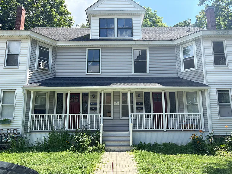 10b bancroft