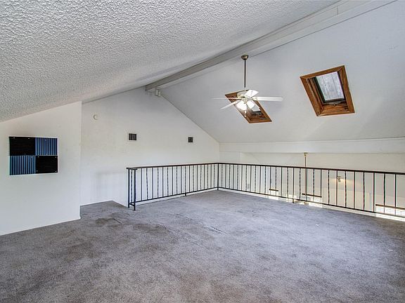 4th image of 5311 Sweetwind Ln