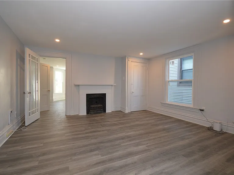 115 Meade Ave — Photo 13