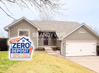 105 Sumac St, Smithville, MO 64089