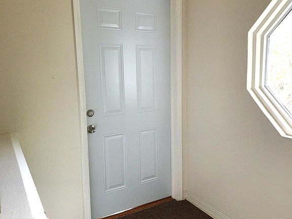 3rd image of 723 NE 91st Street #4c