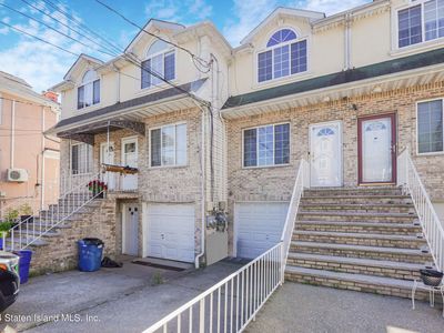 94 Robin Rd, Staten Island, NY, 10305