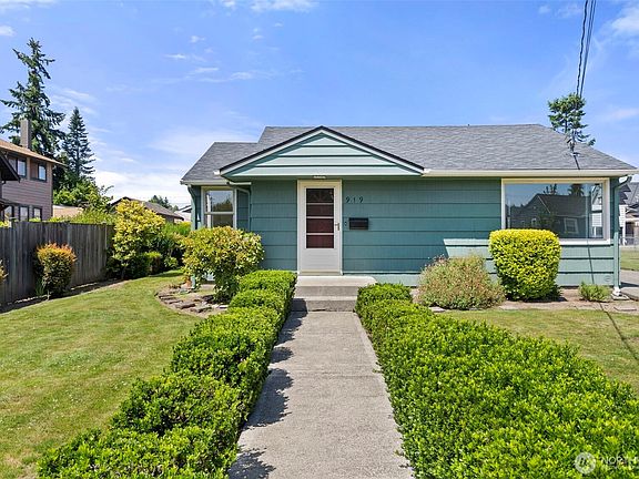 3rd image of 919 6th Avenue SW