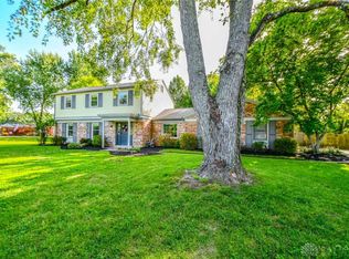 7425 Heatherwood Ct, Dayton, OH 45459