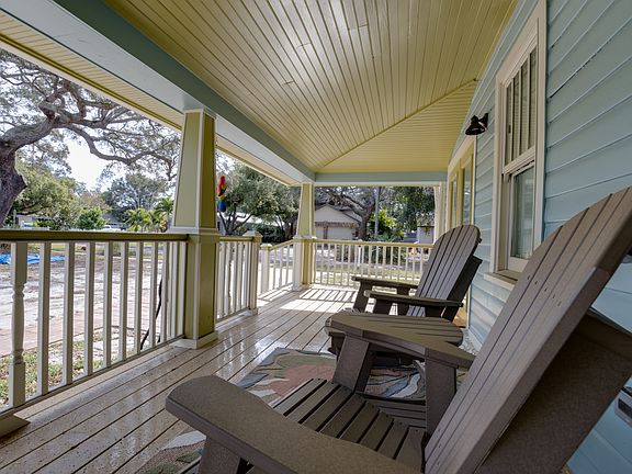 3rd image of 448 Locklie St #A