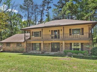 9870 Jennifer Ln, Shreveport, LA 71106