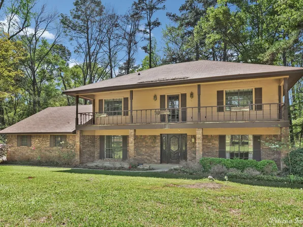 9870 Jennifer Ln, Shreveport, LA 71106