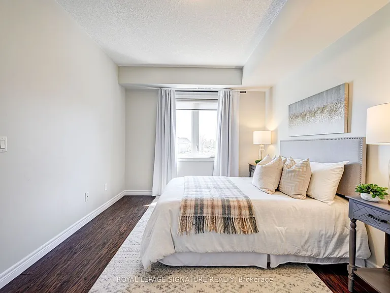 886 Golf Links Rd #205 — Photo 5