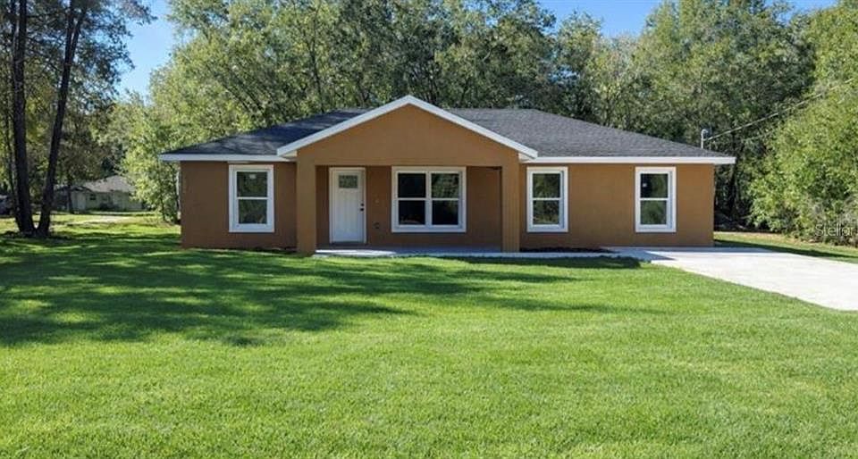 1st image of 97 NW Sparrow Rd