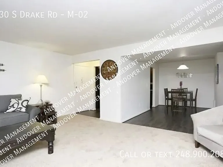 330 S Drake Rd #M-02 — Photo 7
