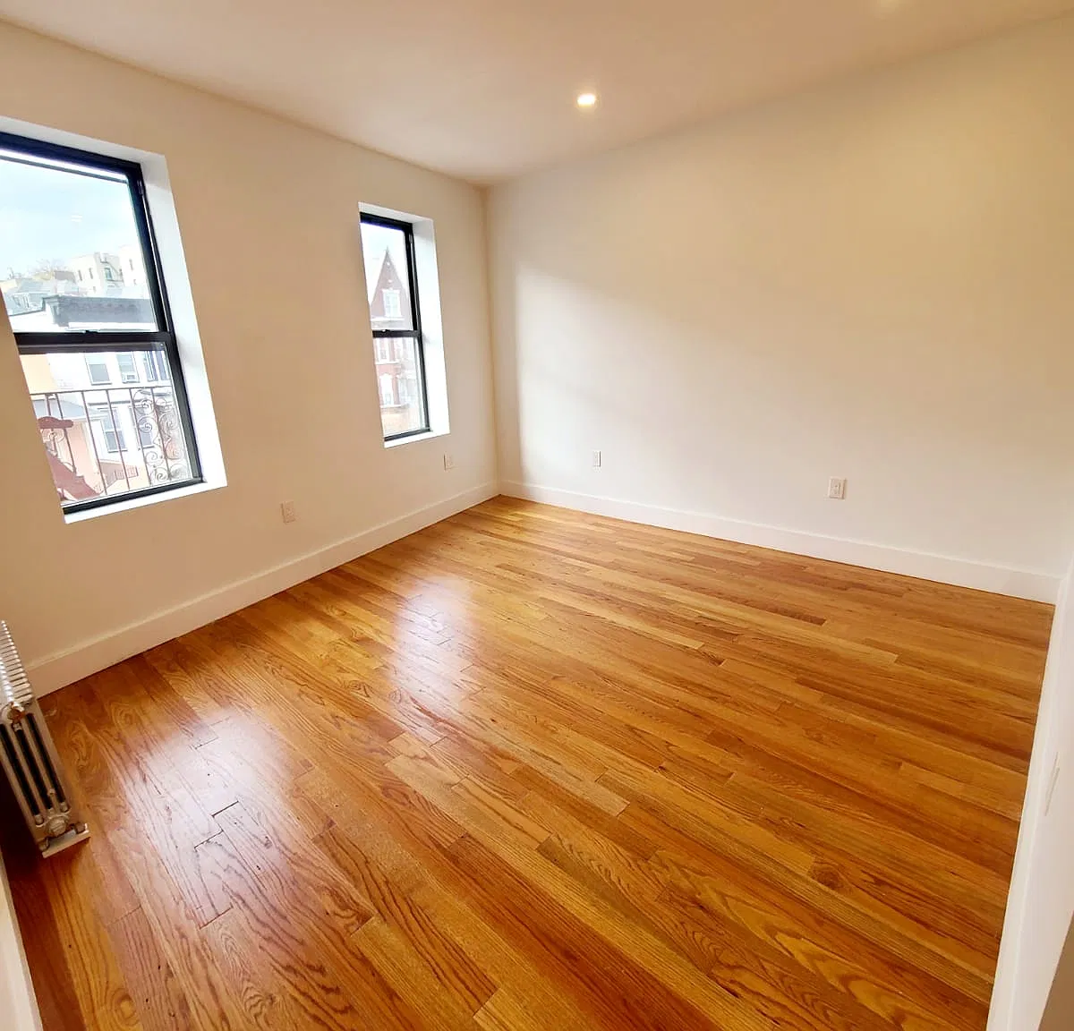 3 bed, $3,400 — Photo 3