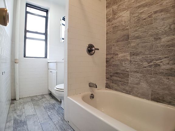 5th image of 40 W 127th St #20A