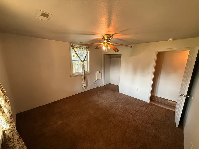 1004 N 13th St #1 — Photo 3