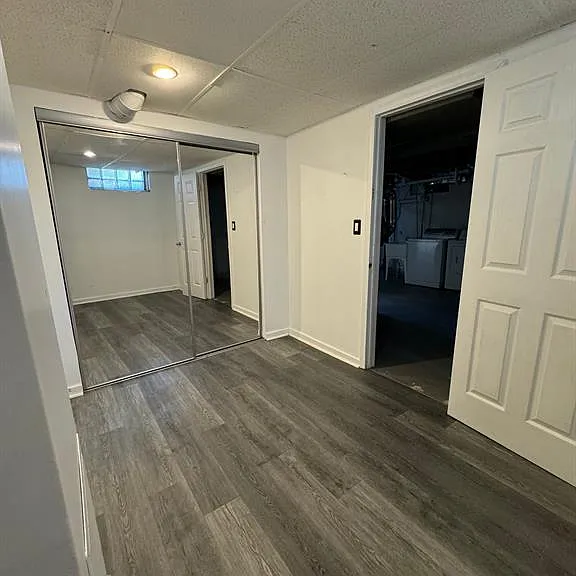 2630 Queen St — Photo 10