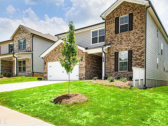 2nd image of 602 Skye Ct