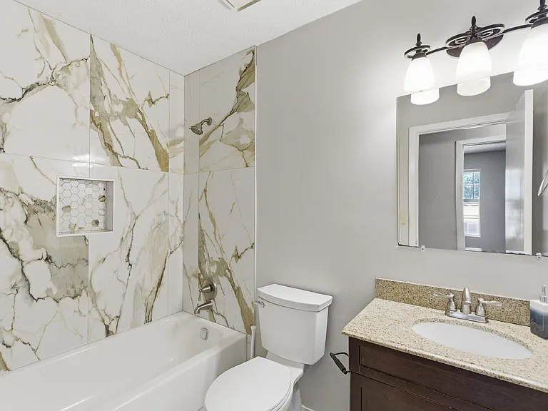 3143 Long Indian Creek Ct — Photo 6