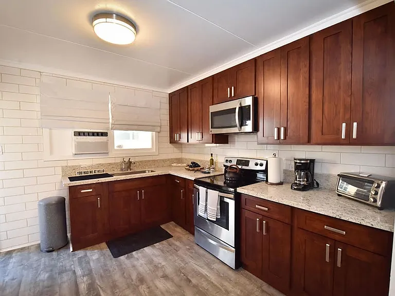 938D Kapahulu Ave — Photo 3