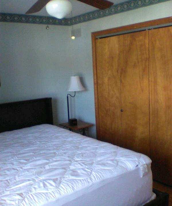2nd image of 50 Archwood Ave #2