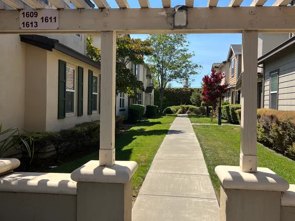 1609 Vicksburg Dr, Fairfield, CA 94533