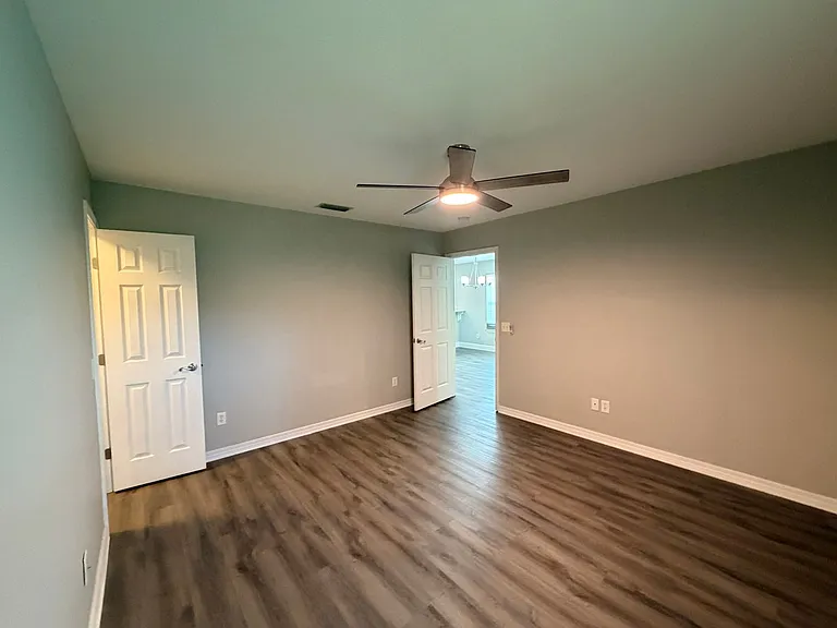 7738 Lola Cir — Photo 14