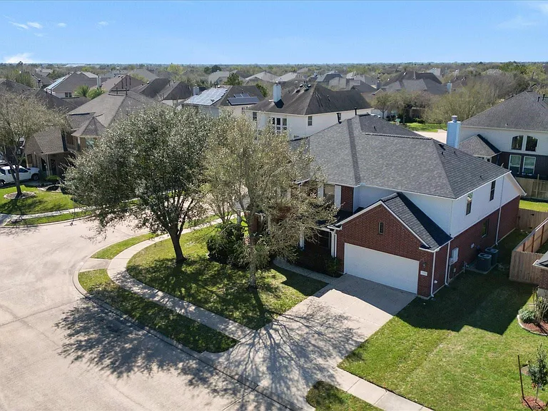 13202 Indigo Creek Ln — Photo 47
